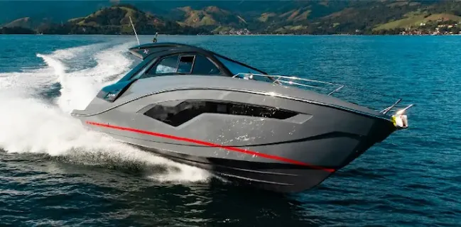 Lancha NX Boats financiada por FIDC náutico estruturado pela Sete Partners